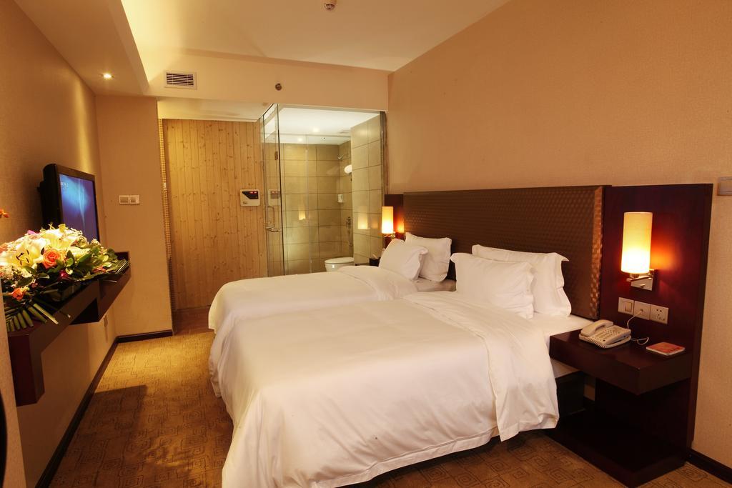 Oriental Shine Hotel Shenzhen Bagian luar foto
