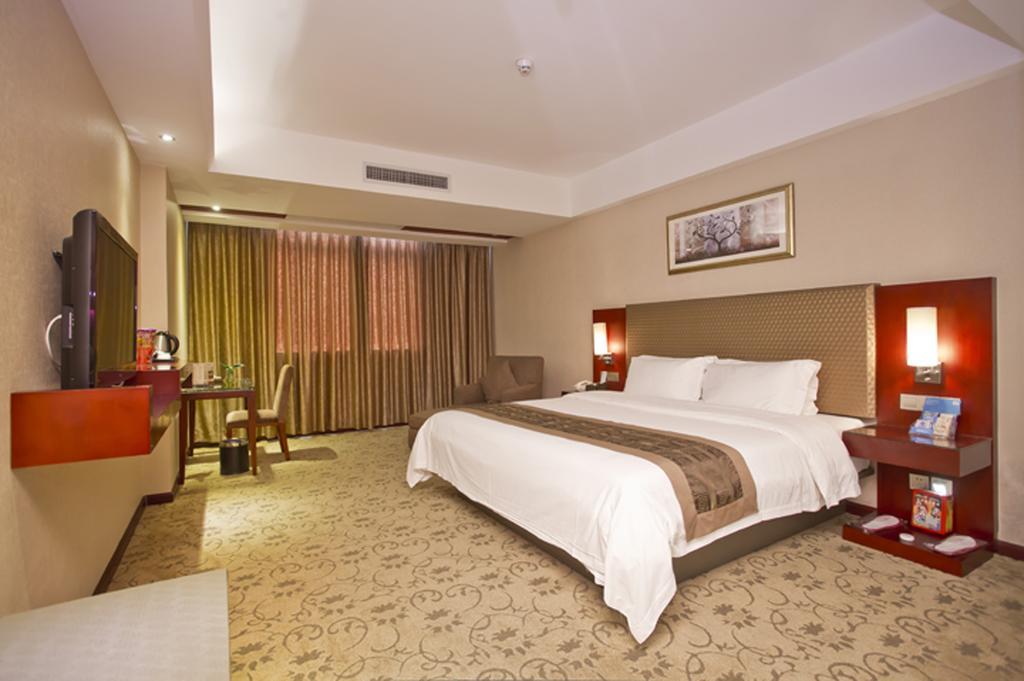 Oriental Shine Hotel Shenzhen Bagian luar foto