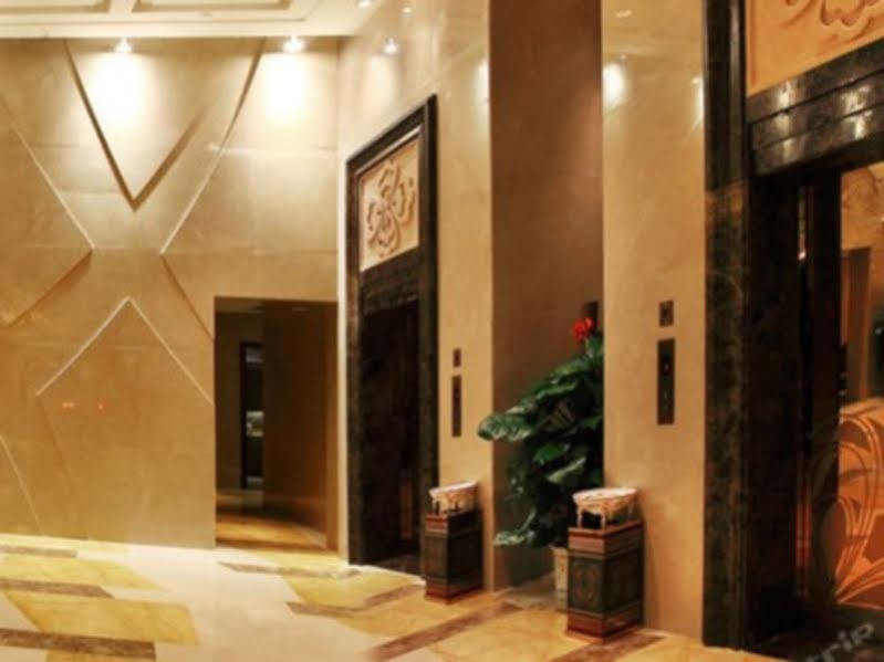Oriental Shine Hotel Shenzhen Bagian luar foto